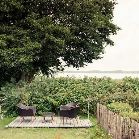 Apartmán Sellin - Auszeit Mit Eigenem Seezugang Und Sonnengarten *