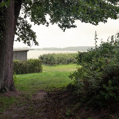 Apartment Sellin - Auszeit Mit Eigenem Seezugang Und Sonnengarten